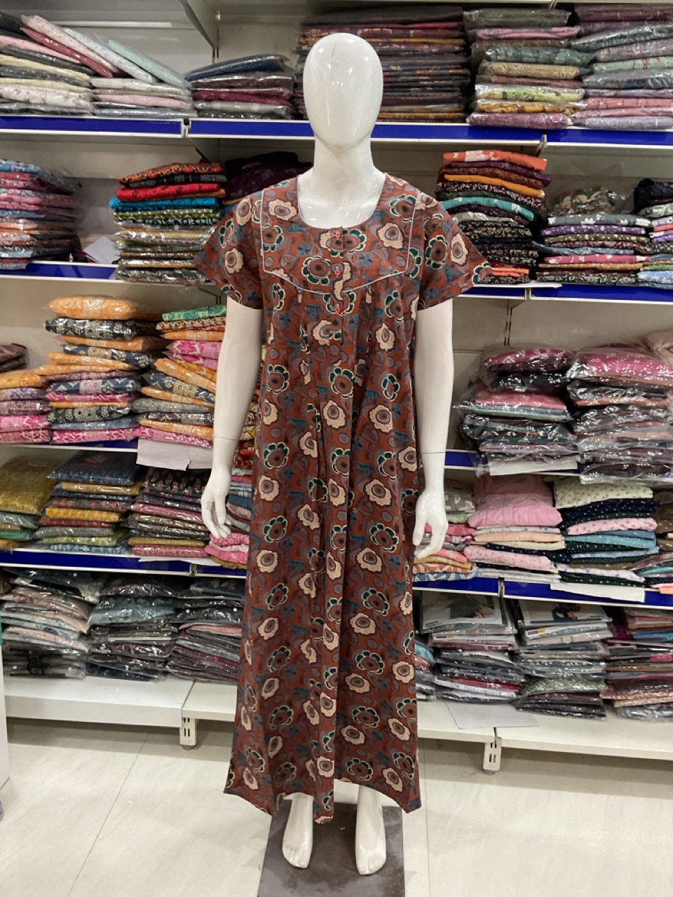 Bombay Dye Cotton Nighty with Buttons XL Size